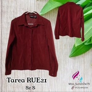 Tarea by RUE21 - Sz S - lined thick button down